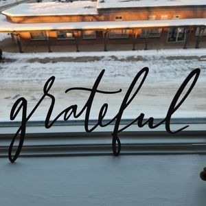 Metal Grateful Wall Decor
